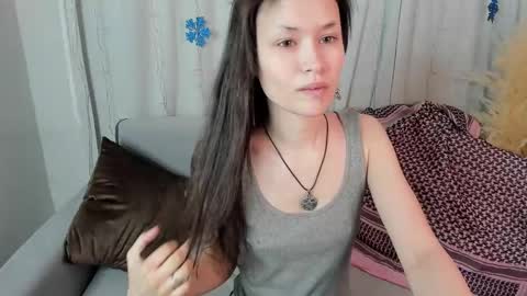 _emily__strike_ online show from December 24, 2024, 10:01 am