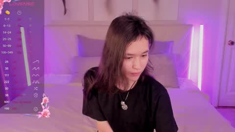 _emily__strike_ online show from November 28, 2025, 10:18 am