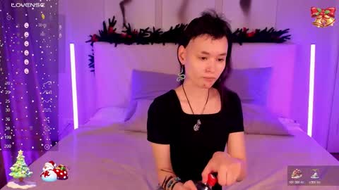 _emily__strike_ online show from January 12, 2026, 10:09 am