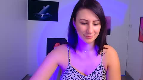 Emma online show from January 25, 2025, 1:30 pm