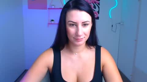 Emma online show from October 12, 2025, 6:01 am