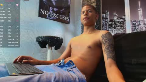 _erick_j online show from May 19, 2026, 8:37 pm