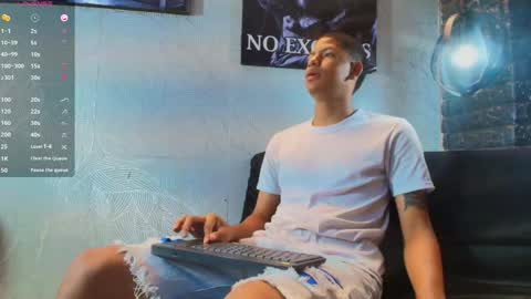 _erick_j online show from May 24, 2026, 7:52 pm
