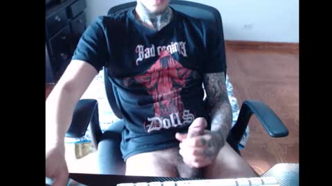 Snapshot of _ethan69_ chatting on October 1, 2025, 2:34 pm _ethan69_ online show from October 1, 2025, 2:34 pm