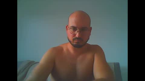 _flav90_ online show from December 14, 2025, 1:16 pm