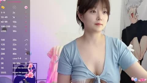Flipped online show from May 1, 2026, 11:20 pm