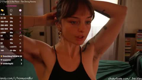 Snapshot of _freckles chatting on December 1, 2024, 9:59 pm Jacqui Queen goddess motorcycle mozzarella Jaq next livestream see bio online show from December 1, 2024, 9:59 pm