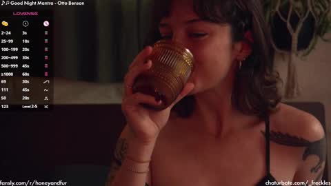 Snapshot of _freckles chatting on January 21, 2025, 9:57 pm Jacqui Queen goddess motorcycle mozzarella Jaq next livestream see bio online show from January 21, 2025, 9:57 pm