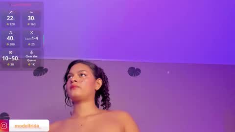 Frida online show from October 8, 2025, 1:09 pm