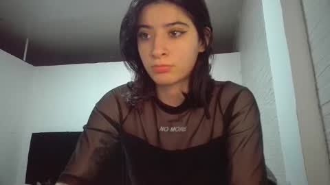 Snapshot of _genesid_dixton chatting on December 16, 2025, 10:15 pm Mia-foster online show from December 16, 2025, 10:15 pm