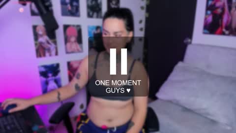 LEEP  online show from November 11, 2025, 4:01 am