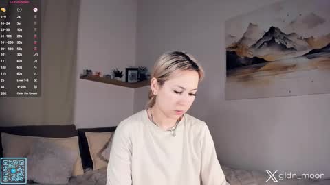 Rina online show from November 21, 2025, 7:45 pm