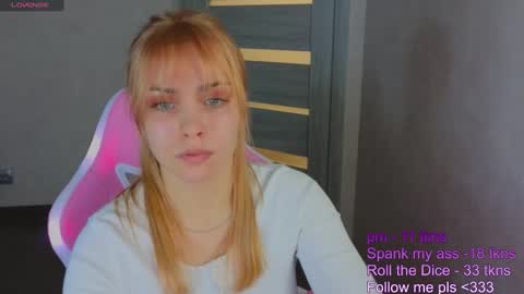 Snapshot of _gravity chatting on February 15, 2025, 4:56 pm _gravity online show from February 15, 2025, 4:56 pm