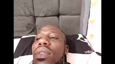 _hairlyboy online show from November 9, 2025, 9:51 am