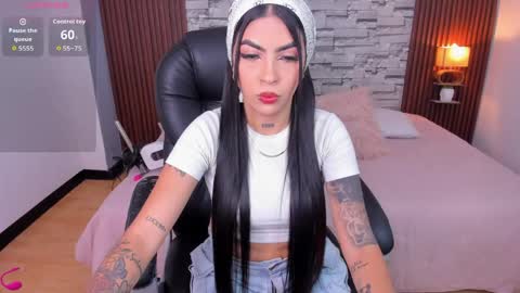 Snapshot of _hanna_miller__ chatting on May 11, 2026, 7:33 pm Hanna online show from May 11, 2026, 7:33 pm