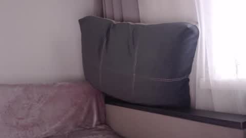 Criss4u online show from March 19, 2026, 6:17 am