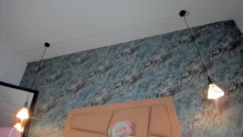 Hollywood online show from October 25, 2025, 1:46 am