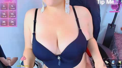 Snapshot of _honey1_ chatting on November 6, 2025, 6:09 pm Honey online show from November 6, 2025, 6:09 pm