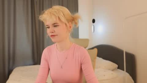 Snapshot of _honnyland chatting on May 26, 2026, 12:12 pm Alisha online show from May 26, 2026, 12:12 pm