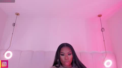 Darlis  online show from February 10, 2026, 7:51 pm