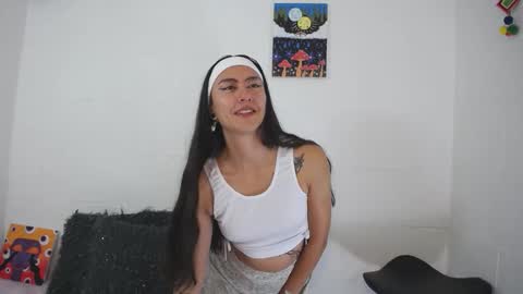 Snapshot of _ir1s_ chatting on November 6, 2025, 9:37 pm _ir1s_ online show from November 6, 2025, 9:37 pm