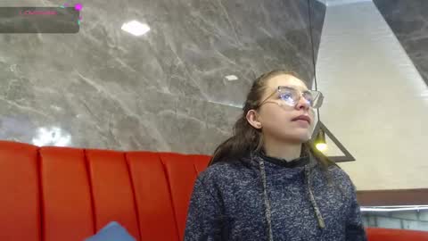 Snapshot of _isaabellaa chatting on February 20, 2025, 11:31 am Isa online show from February 20, 2025, 11:31 am