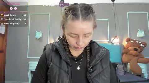 Isa online show from March 11, 2026, 1:17 pm