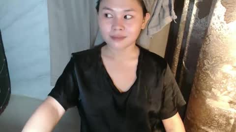 Snapshot of _ishi chatting on October 6, 2025, 11:07 am Ishi online show from October 6, 2025, 11:07 am