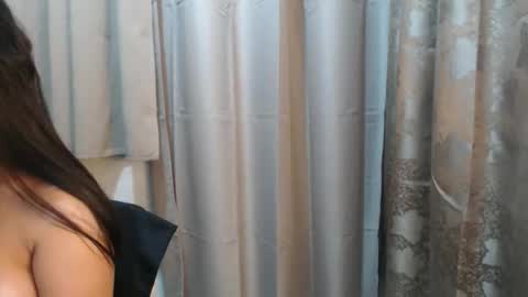 Snapshot of _ishi chatting on February 4, 2026, 12:16 am Ishi online show from February 4, 2026, 12:16 am