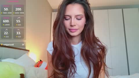 Snapshot of _isiah chatting on October 31, 2025, 7:53 am isia online show from October 31, 2025, 7:53 am