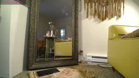  ittybitty online show from February 28, 2025, 1:47 am