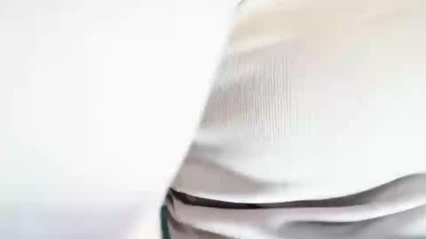 Snapshot of _iuiu_ chatting on January 5, 2025, 2:08 pm UU online show from January 5, 2025, 2:08 pm