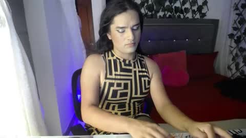 Snapshot of _ivone_golosa chatting on November 19, 2025, 11:27 pm Ivone online show from November 19, 2025, 11:27 pm