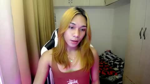 Snapshot of _iwantyourx chatting on December 3, 2025, 9:07 am KIA online show from December 3, 2025, 9:07 am