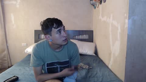 Snapshot of _jack_thomson_ chatting on December 14, 2024, 4:42 pm Melody liam online show from December 14, 2024, 4:42 pm