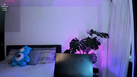 Snapshot of _jacobmiller__ chatting on September 23, 2025, 3:37 pm J A C O B online show from September 23, 2025, 3:37 pm