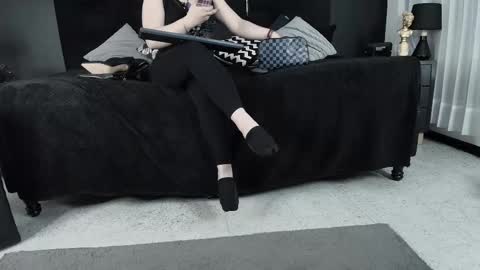 Miss Jade online show from October 30, 2025, 11:55 am