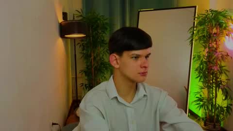 Snapshot of _jamesgray_ chatting on February 14, 2026, 3:09 pm James online show from February 14, 2026, 3:09 pm