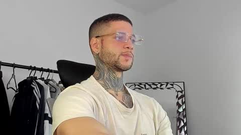 jeison online show from October 20, 2025, 6:08 pm