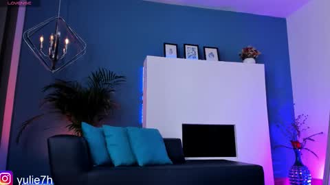 Snapshot of _jessy_moon_ chatting on March 11, 2026, 7:53 pm ... online show from March 11, 2026, 7:53 pm
