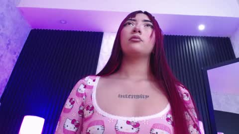 Snapshot of _johana18 chatting on December 14, 2024, 1:59 pm Mia online show from December 14, 2024, 1:59 pm