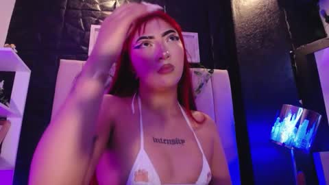 Snapshot of _johana18 chatting on December 27, 2024, 4:54 pm Mia online show from December 27, 2024, 4:54 pm