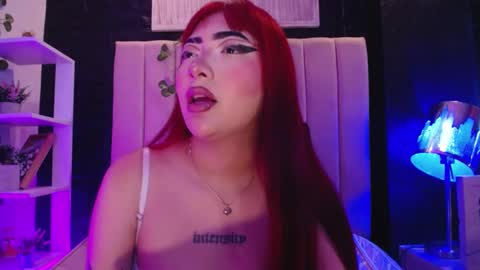 Snapshot of _johana18 chatting on December 30, 2024, 4:40 pm Mia online show from December 30, 2024, 4:40 pm