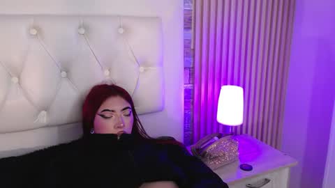 Snapshot of _johana18 chatting on January 4, 2025, 4:32 pm Mia online show from January 4, 2025, 4:32 pm