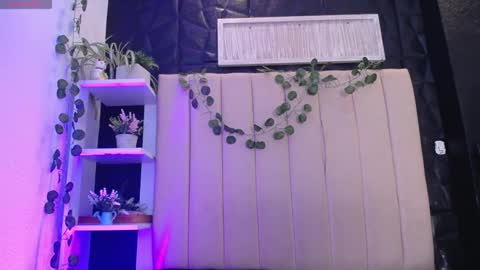 Snapshot of _johana18 chatting on January 14, 2025, 3:57 pm Mia online show from January 14, 2025, 3:57 pm