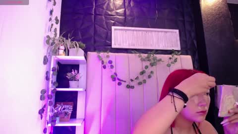 Snapshot of _johana18 chatting on January 20, 2025, 1:00 pm Mia online show from January 20, 2025, 1:00 pm