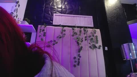 Snapshot of _johana18 chatting on January 27, 2025, 7:03 pm Mia online show from January 27, 2025, 7:03 pm