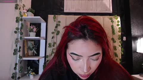 Snapshot of _johana18 chatting on February 21, 2025, 5:31 pm Mia online show from February 21, 2025, 5:31 pm