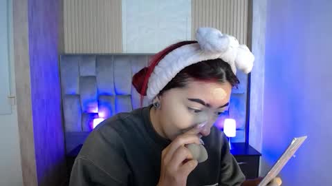 Snapshot of _johana18 chatting on September 26, 2025, 1:15 pm Mia online show from September 26, 2025, 1:15 pm