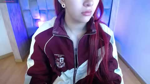 Snapshot of _johana18 chatting on September 29, 2025, 1:05 pm Mia online show from September 29, 2025, 1:05 pm